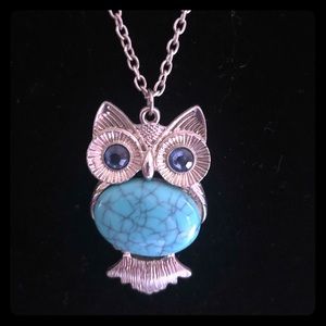 Cute owl necklace!